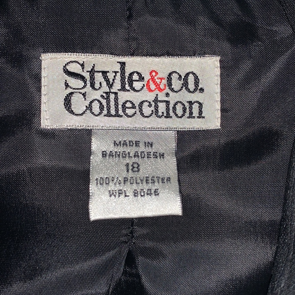 Black jacket - Picture 2 of 6